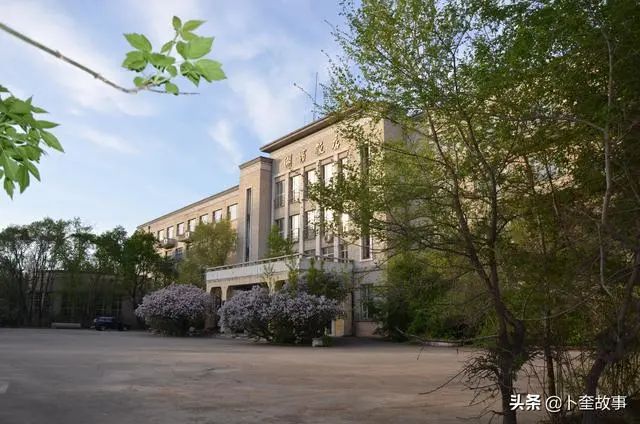 齊齊哈爾湖濱飯店冷暖改造項目